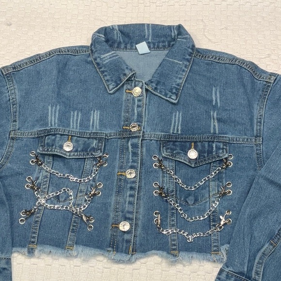 Blue jean cropped jacket with removable chains. 2 ways to wear - Picture 3 of 10